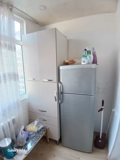 Satılır köhnə tikili 2 otaqlı 45 m²,  Yasamal-9
