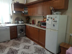Satılır ev/villa 7 otaqlı 420 m²,  İnşaatçılar m.-5