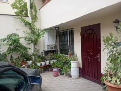 Satılır ev/villa 7 otaqlı 420 m²,  İnşaatçılar m.-11