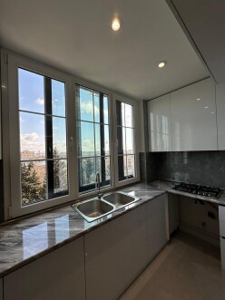Satılır köhnə tikili 2 otaqlı 67 m²,  8-ci mikrorayon-6