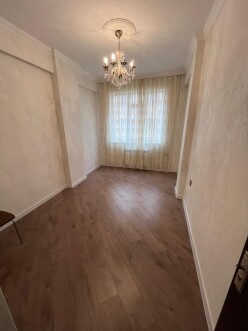 Satılır yeni tikili 2 otaqlı 70 m²,  Xırdalan-4