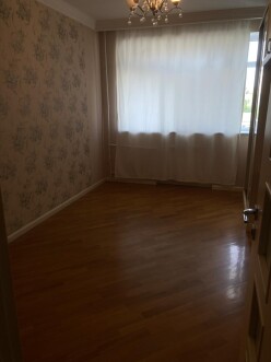 Satılır köhnə tikili 3 otaqlı 70 m²,  Qara Qarayev m.-19
