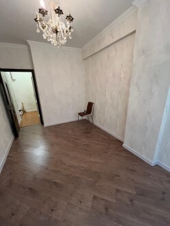 Satılır yeni tikili 2 otaqlı 70 m²,  Xırdalan-7