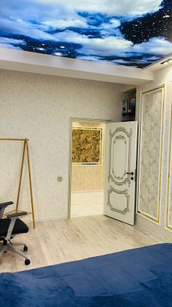 Satılır yeni tikili 2 otaqlı 65 m²,  Bakıxanov-4
