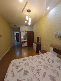 İcarə yeni tikili 4 otaqlı 180 m²,  Səbail-16