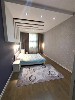 İcarə yeni tikili 4 otaqlı 180 m²,  Səbail-4