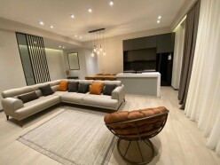 İcarə yeni tikili 3 otaqlı 110 m²,  28 May m.-3