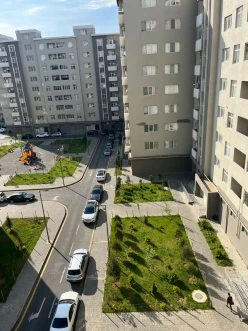 Satılır yeni tikili 3 otaqlı 85 m², İnşaatçılar m.-4