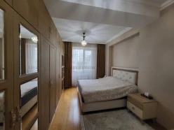 Satılır yeni tikili 3 otaqlı 100 m², İnşaatçılar m.-5