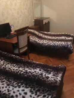 Satılır köhnə tikili 3 otaqlı 100 m², İnşaatçılar m.-12