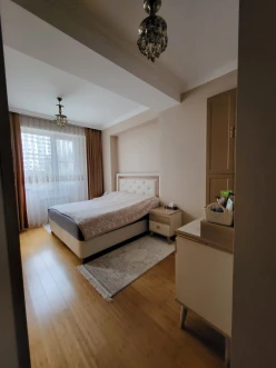 Satılır yeni tikili 3 otaqlı 100 m², İnşaatçılar m.-19