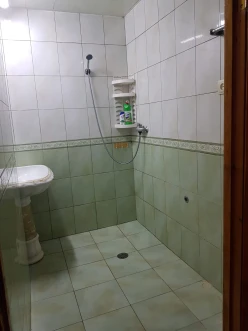 İcarə köhnə tikili 2 otaqlı 50 m², Xalqlar Dostluğu m.-20