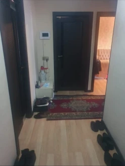 Satılır köhnə tikili 4 otaqlı 120 m², 8-ci mikrorayon q.-2