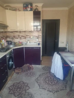 Satılır köhnə tikili 4 otaqlı 120 m², 8-ci mikrorayon q.-9