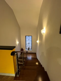 Satılır ev/villa 6 otaqlı 400 m², Şüvəlan q.-22