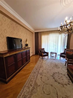 İcarə ofis 3 otaqlı 200 m², İçəri Şəhər m.-4 İcarə ofis 3 otaqlı 200 m², İçəri Şəhər m.-4