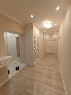 İcarə yeni tikili 3 otaqlı 148 m²,  Elmlər Akademiyası m.-18