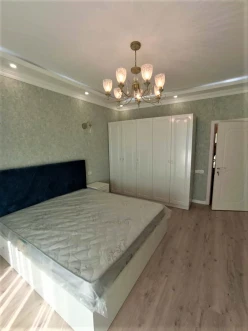 İcarə yeni tikili 3 otaqlı 148 m²,  Elmlər Akademiyası m.-8