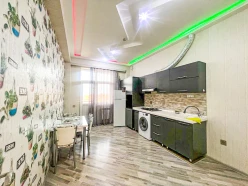 İcarə yeni tikili 3 otaqlı 120 m², Neftçilər m.-7