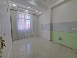 Satılır yeni tikili 2 otaqlı 68 m², Qara Qarayev m.-5