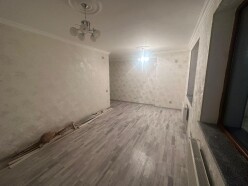 Satılır yeni tikili 4 otaqlı 110 m², Ramana-12 Satılır yeni tikili 4 otaqlı 110 m², Ramana-12