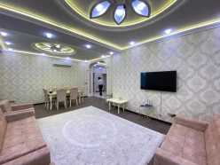 Satılır yeni tikili 3 otaqlı 145 m², Şah İsmayıl Xətai m.-4
