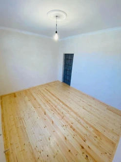 Satılır ev/villa 3 otaqlı 85 m², Binə q.-5