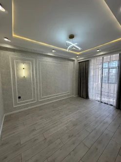 Satılır yeni tikili 2 otaqlı 53 m², 3-cü mikrorayon q.-4