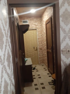 Satılır köhnə tikili 3 otaqlı 70 m², Memar Əcəmi m.-9