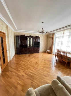 İcarə yeni tikili 2 otaqlı 75 m²,  Xalqlar Dostluğu m.-3