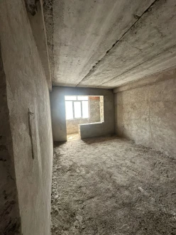 Satılır yeni tikili 2 otaqlı 65 m²,  İnşaatçılar m.-3