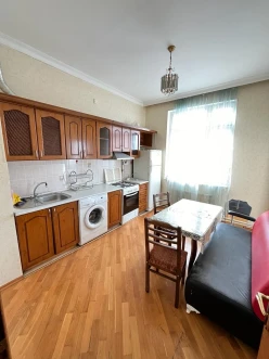 İcarə yeni tikili 2 otaqlı 75 m²,  Xalqlar Dostluğu m.-5