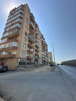 Satılır yeni tikili 2 otaqlı 65 m²,  İnşaatçılar m.-7