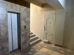 Satılır yeni tikili 2 otaqlı 65 m²,  İnşaatçılar m.-10