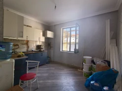 Satılır yeni tikili 2 otaqlı 42 m², Masazır q.-9