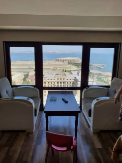 Satılır köhnə tikili 2 otaqlı 64 m²,  Bayıl-7