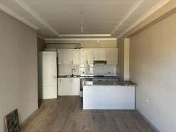 İcarə yeni tikili 3 otaqlı 74 m²,  Elmlər Akademiyası m.-2