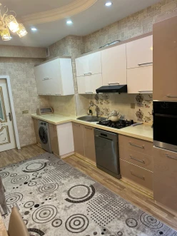 Satılır yeni tikili 2 otaqlı 104 m², İnşaatçılar m.-14