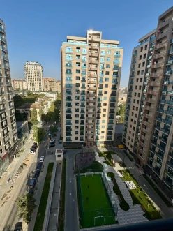 İcarə yeni tikili 3 otaqlı 88 m²,  28 May m.-20