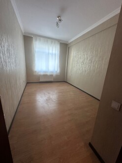 Satılır yeni tikili 4 otaqlı 115 m², İnşaatçılar m.-6 Satılır yeni tikili 4 otaqlı 115 m², İnşaatçılar m.-6