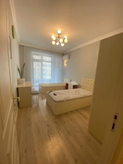 İcarə yeni tikili 3 otaqlı 145 m²,  Yasamal-11