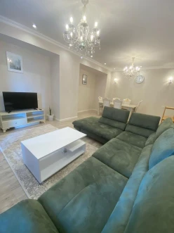 İcarə yeni tikili 3 otaqlı 145 m²,  Yasamal-4