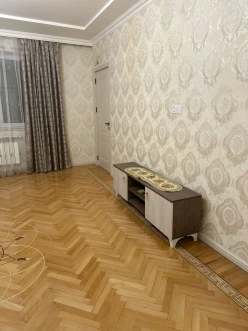 İcarə köhnə tikili 4 otaqlı 100 m²,  Nəsimi-4