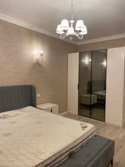 İcarə yeni tikili 3 otaqlı 145 m²,  Yasamal-9