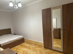 İcarə köhnə tikili 4 otaqlı 100 m²,  Nəsimi-6