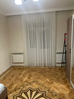 İcarə köhnə tikili 4 otaqlı 100 m²,  Nəsimi-8