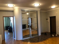 Satılır yeni tikili 3 otaqlı 160 m², Nizami m.-3