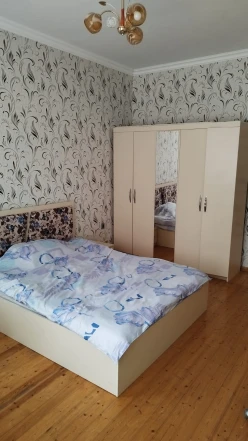 Satılır yeni tikili 2 otaqlı 70 m², Memar Əcəmi m.-5