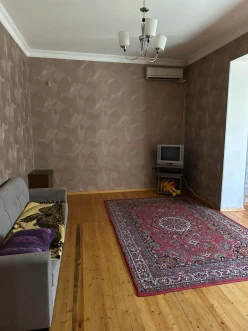 Satılır yeni tikili 2 otaqlı 70 m², Memar Əcəmi m.-3