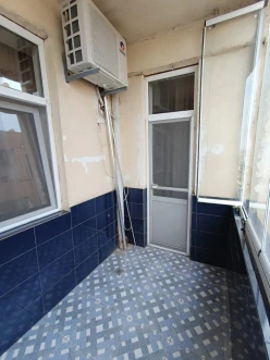 Satılır yeni tikili 3 otaqlı 80 m², İnşaatçılar m.-4